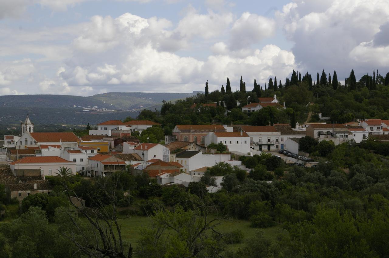 Moiras Encantadas *